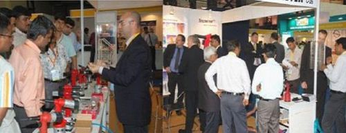 jüngste Unternehmensnachrichten über Technologie Changzhous Junhe nimmt im Jahre 2015 internationale Ausstellung von Befestigern an Indien teil